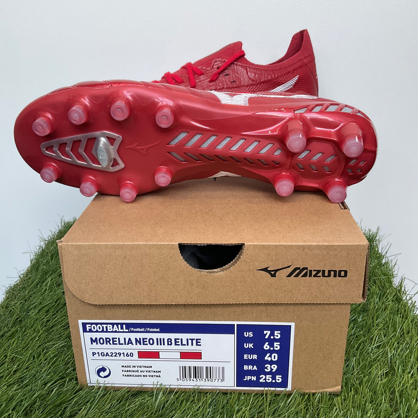 Morelia Neo 3 β Elite P1GA229160 Passion Red Beta