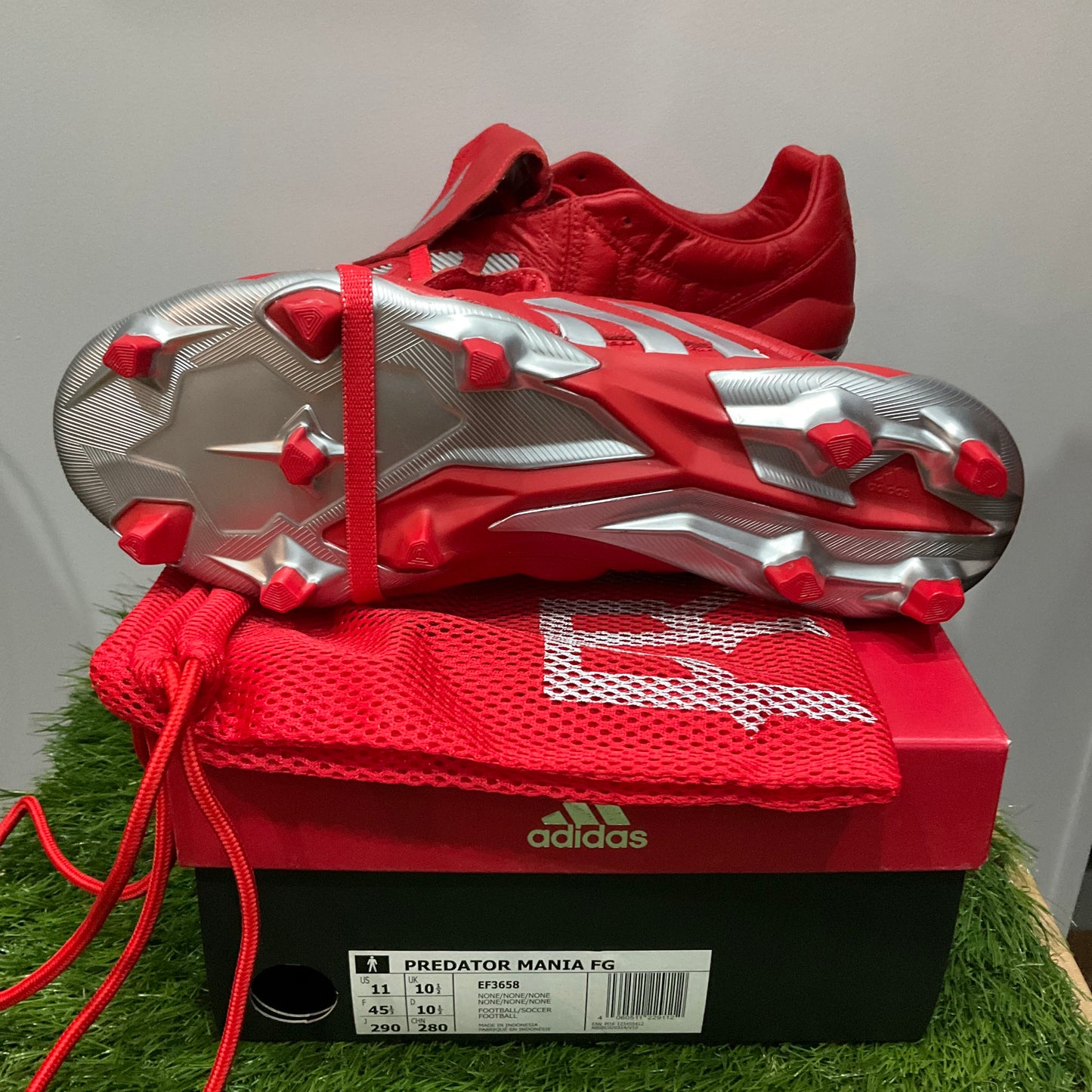 Predator MANIA FG Reprint EF3658