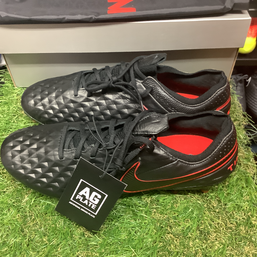 Tiempo Legend 8 AG-PRO BQ2696 060