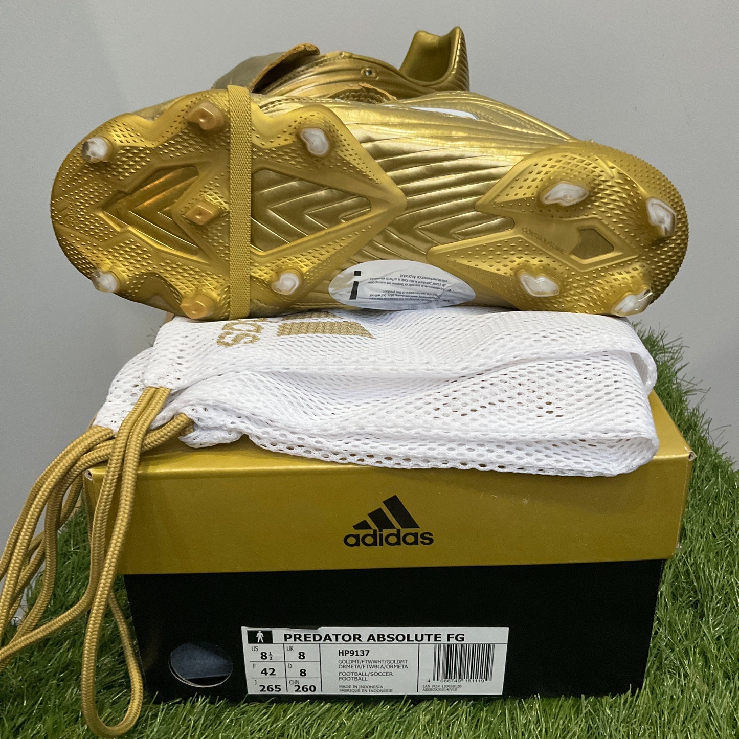 Predator ABSOLUTE FG Reissue HP9137