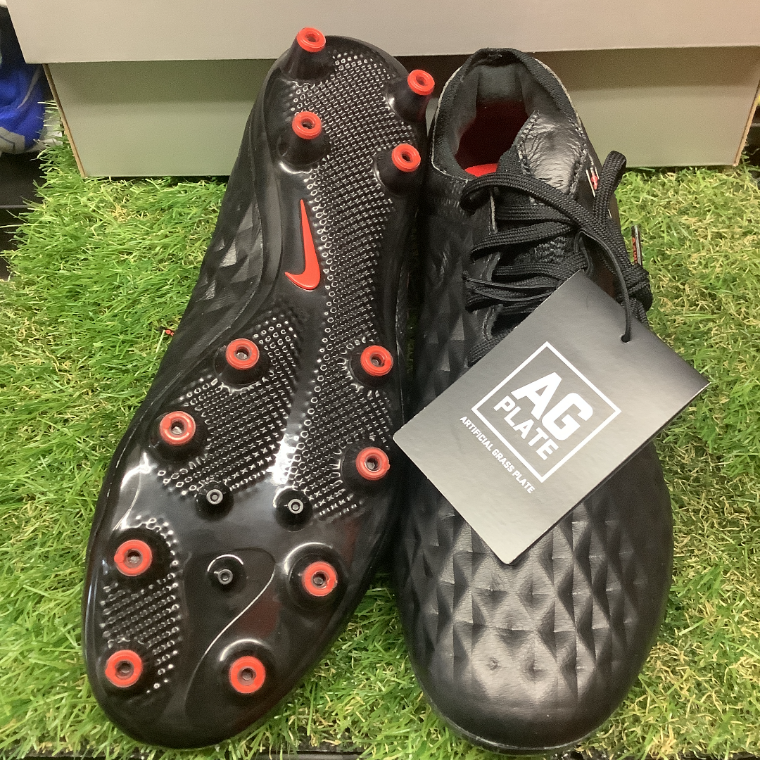 Tiempo Legend 8 AG-PRO BQ2696 060