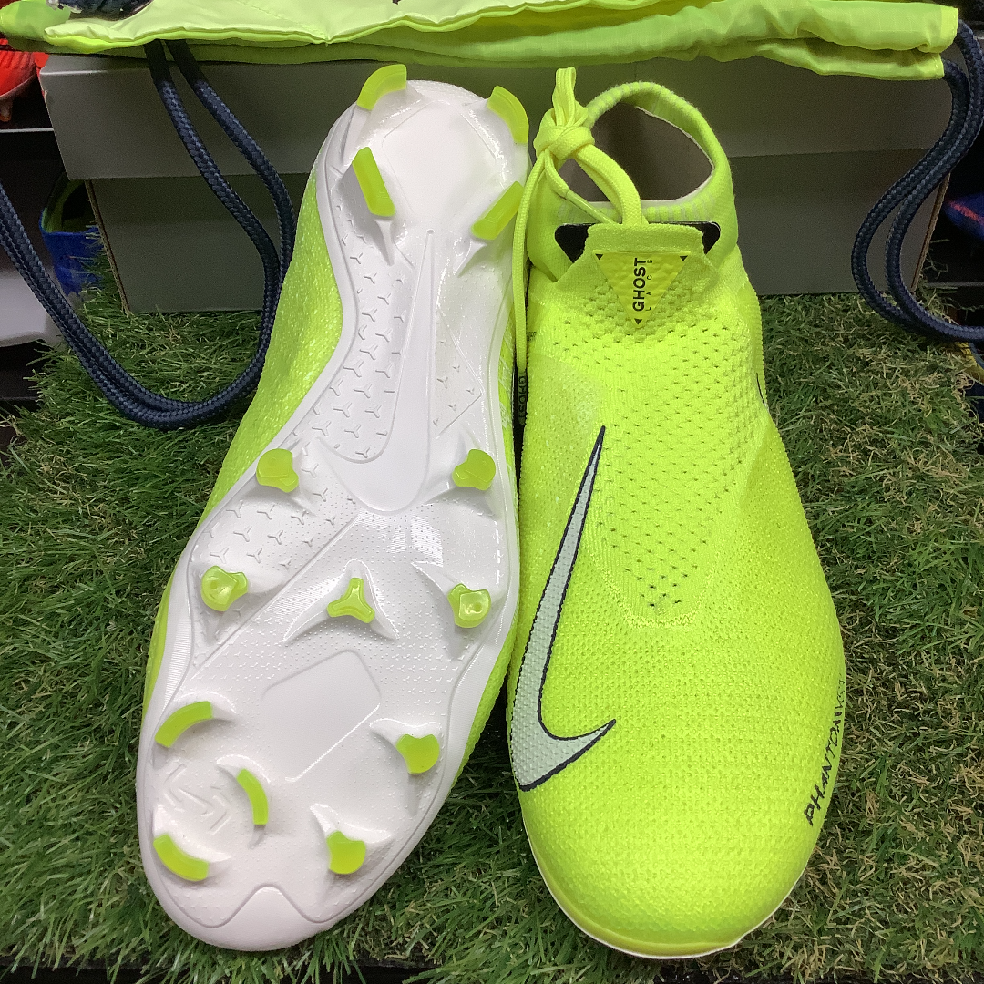 Phantom shop vision acc