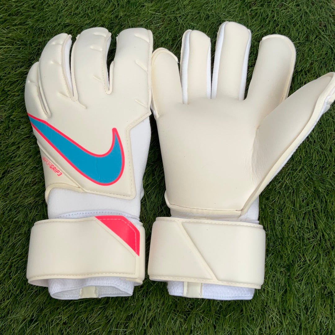 廃盤カラー】日本未発売ナイキGKグローブ ガンカットプロモデル8号 