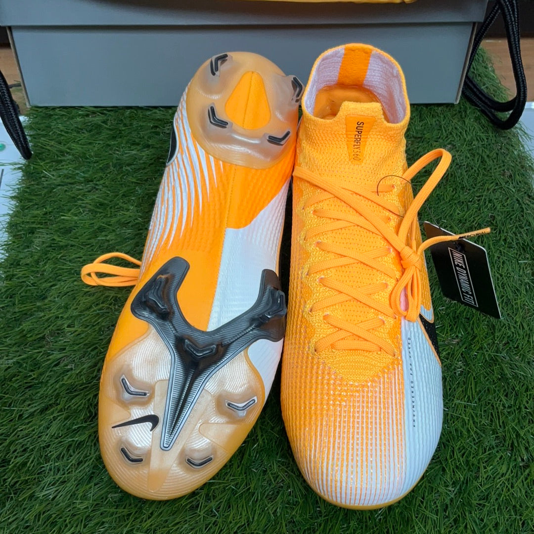 Mercurial Vapor FG ACC AQ4176 060