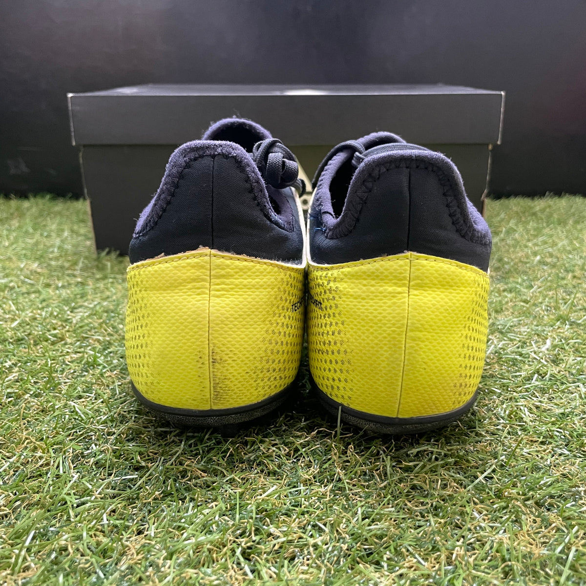 26.0 Used Goods中古スパイク X Tango 17.3 TF