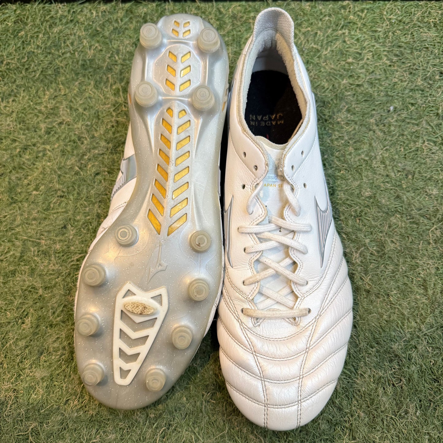27.0 Used Goods中古スパイク Morelia Neo 3 Japan
