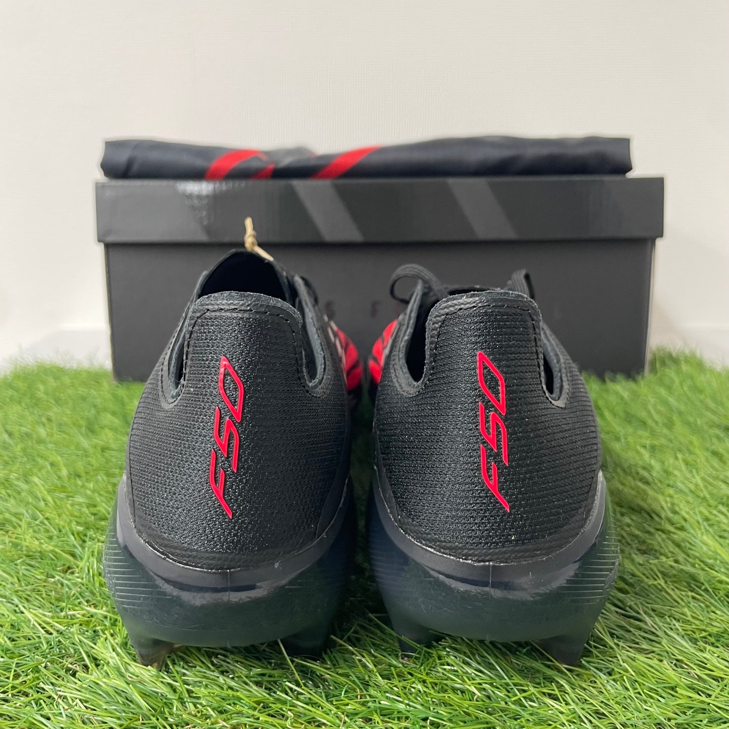 F50 ELITE FG JS4157