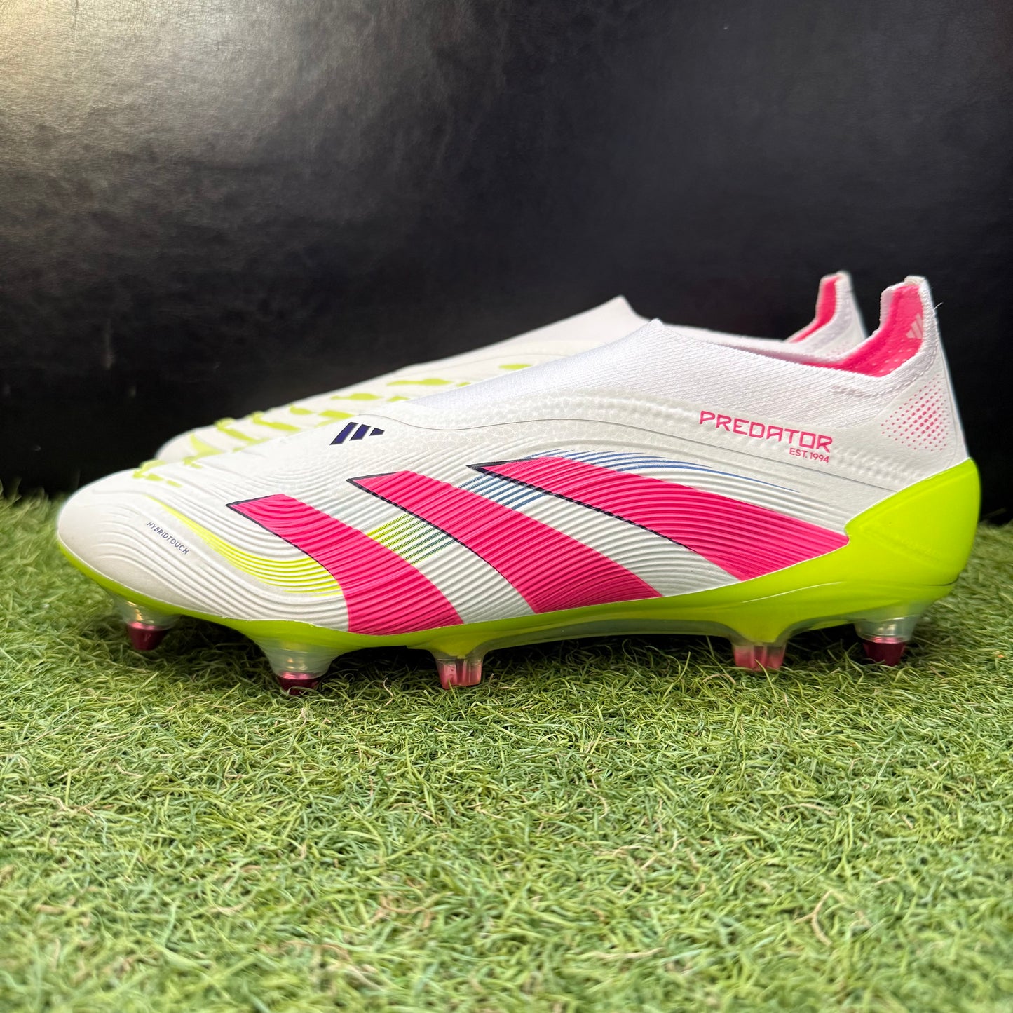 PREDATOR ELITE LL SG プレデター レースレス ID3848