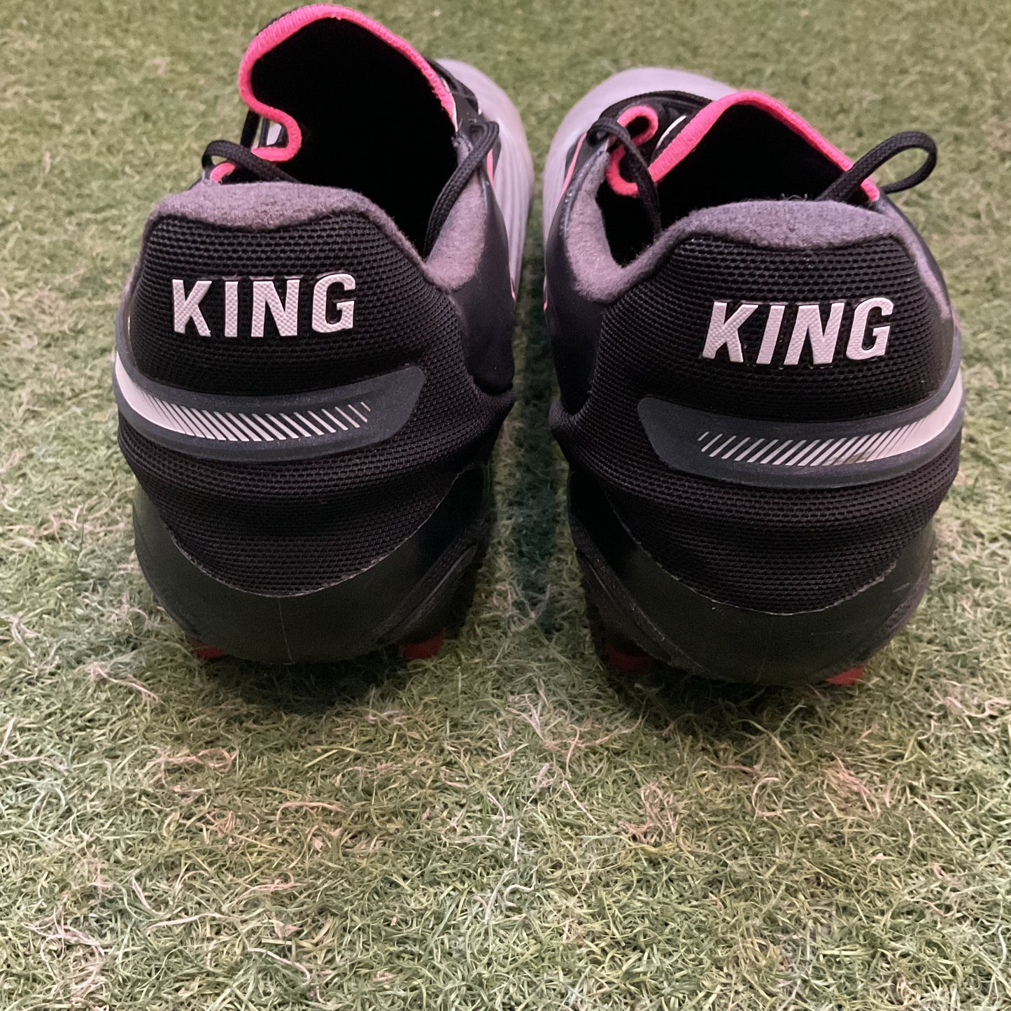 27.0 cm Used Goods中古スパイクPUMA KING ULTIMATE FG/AG