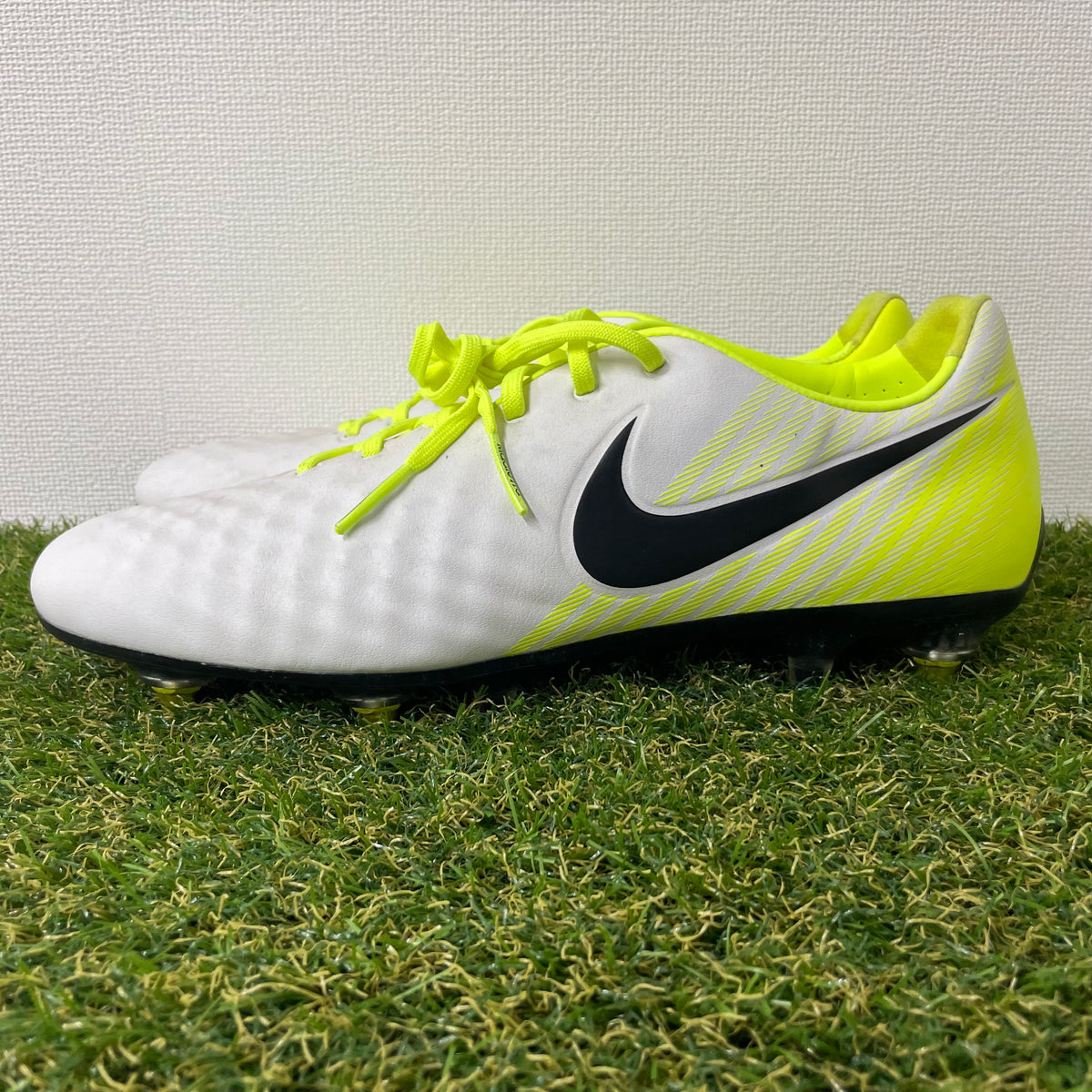 29.0 cm Used Goods 中古スパイク Magista Opus 2 SG ANTI CLOG
