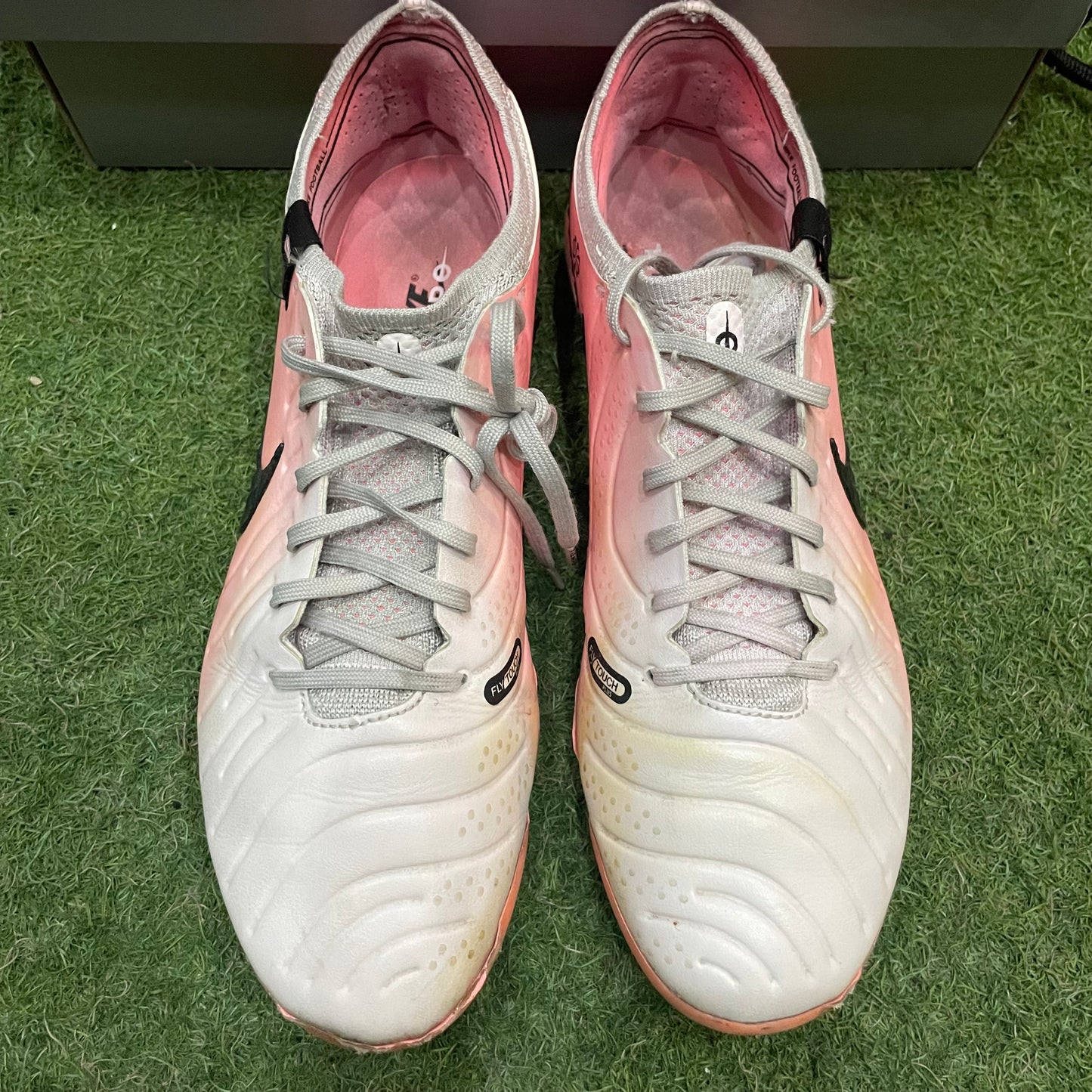 28.0 cm Used Goods中古スパイクTiempo Legend 10 Elite AG