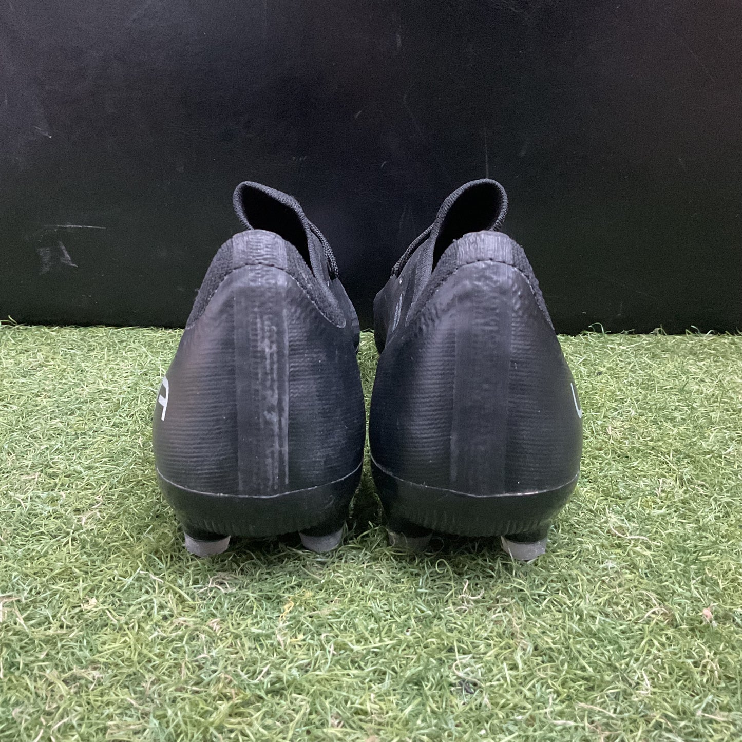 25.0 cm Used Goods 中古スパイクULTRA 3.3 HG/AG