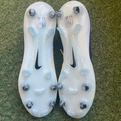 【箱無し】Tiempo Legend 10 SG-PRO 26.0 FN7283 700