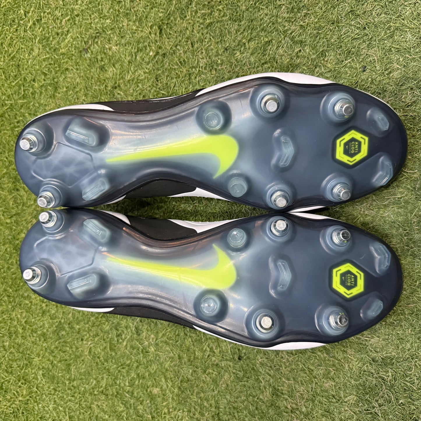 ティエンポ レジェンド10 エリート SG-PRO AC FN7277 100