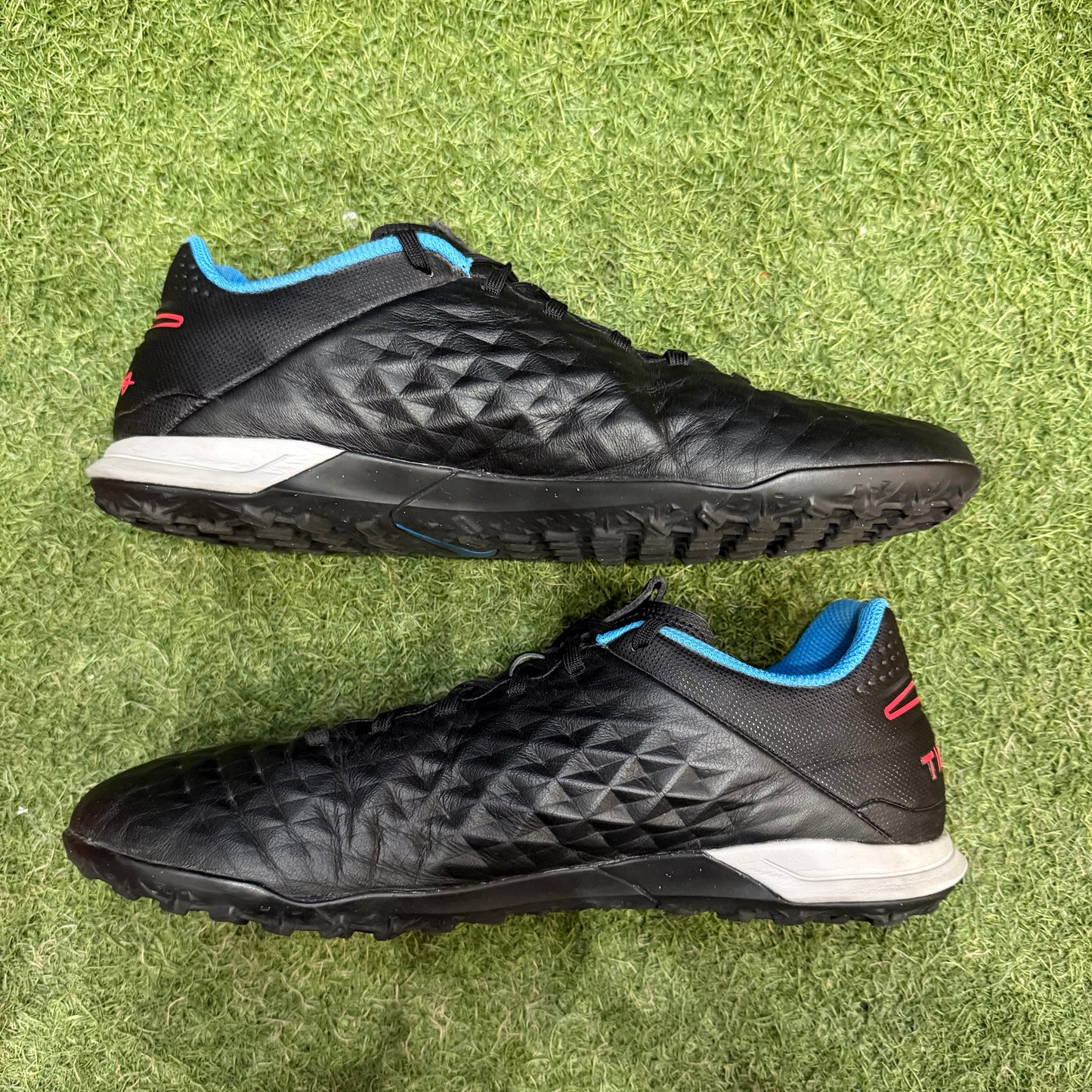 26.0 cm Used Goods中古スパイクTiempo Legend 8 Academy TF