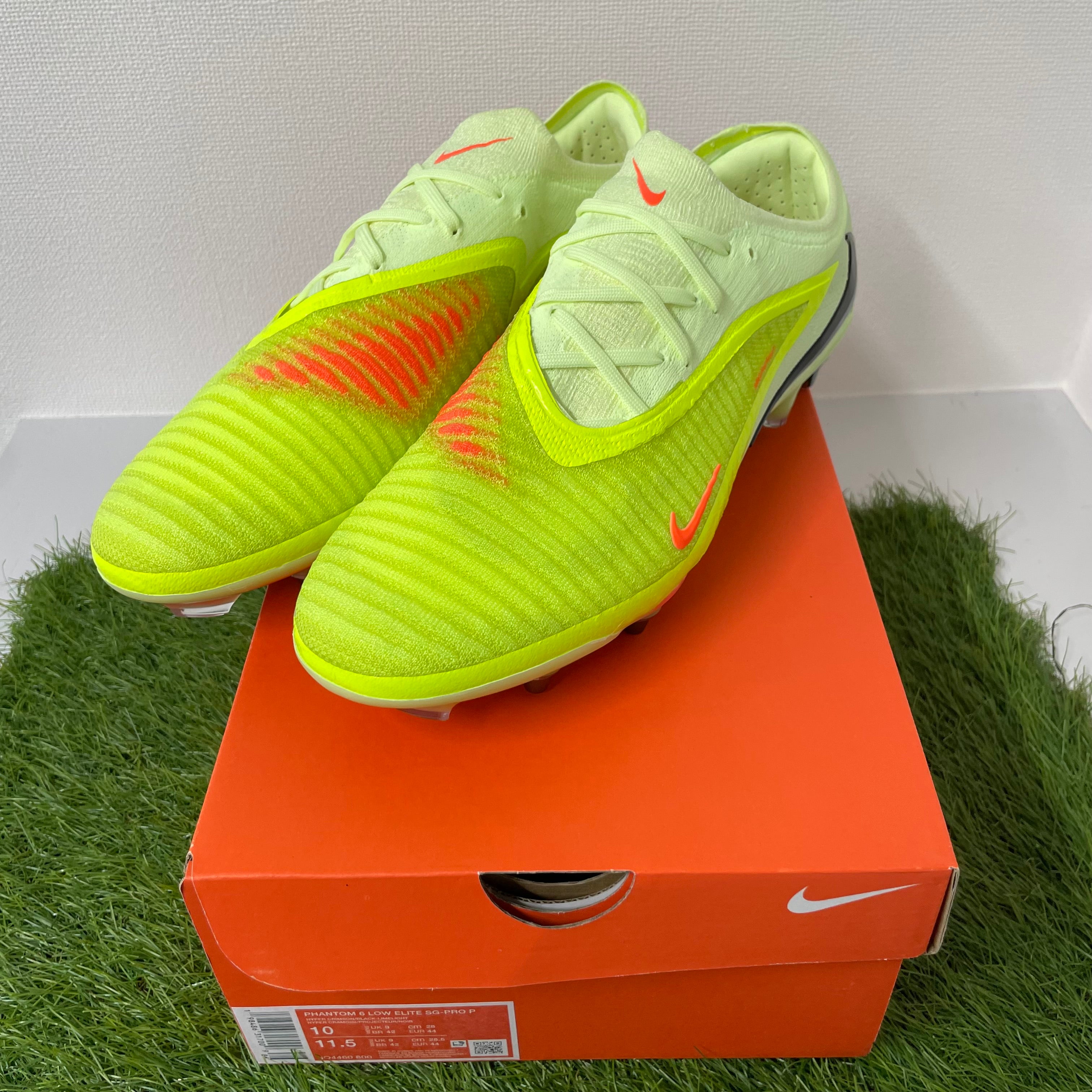 ファントム 6 LOW ELITE SG-PRO P IO4460 800 – 俺の足 サッカー用品