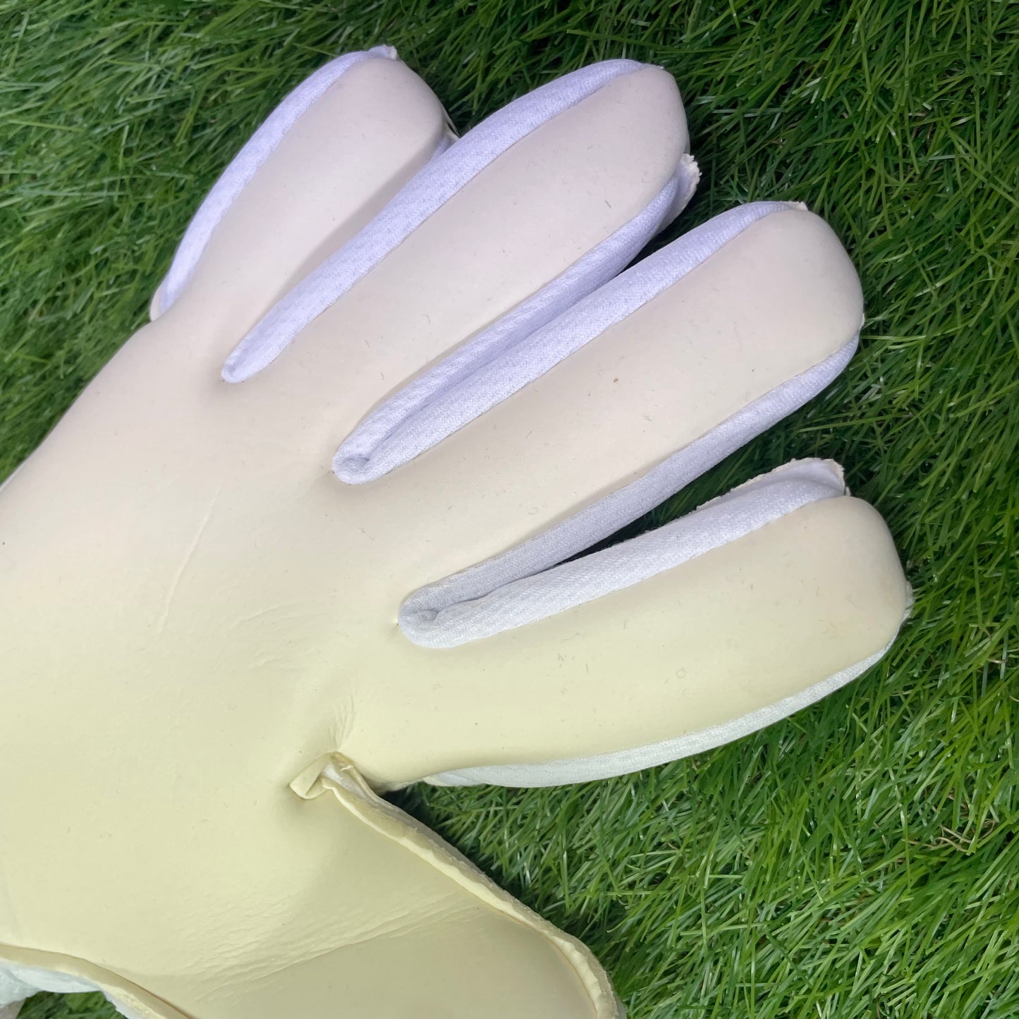 RWLK キーパーグローブ(L2-3)