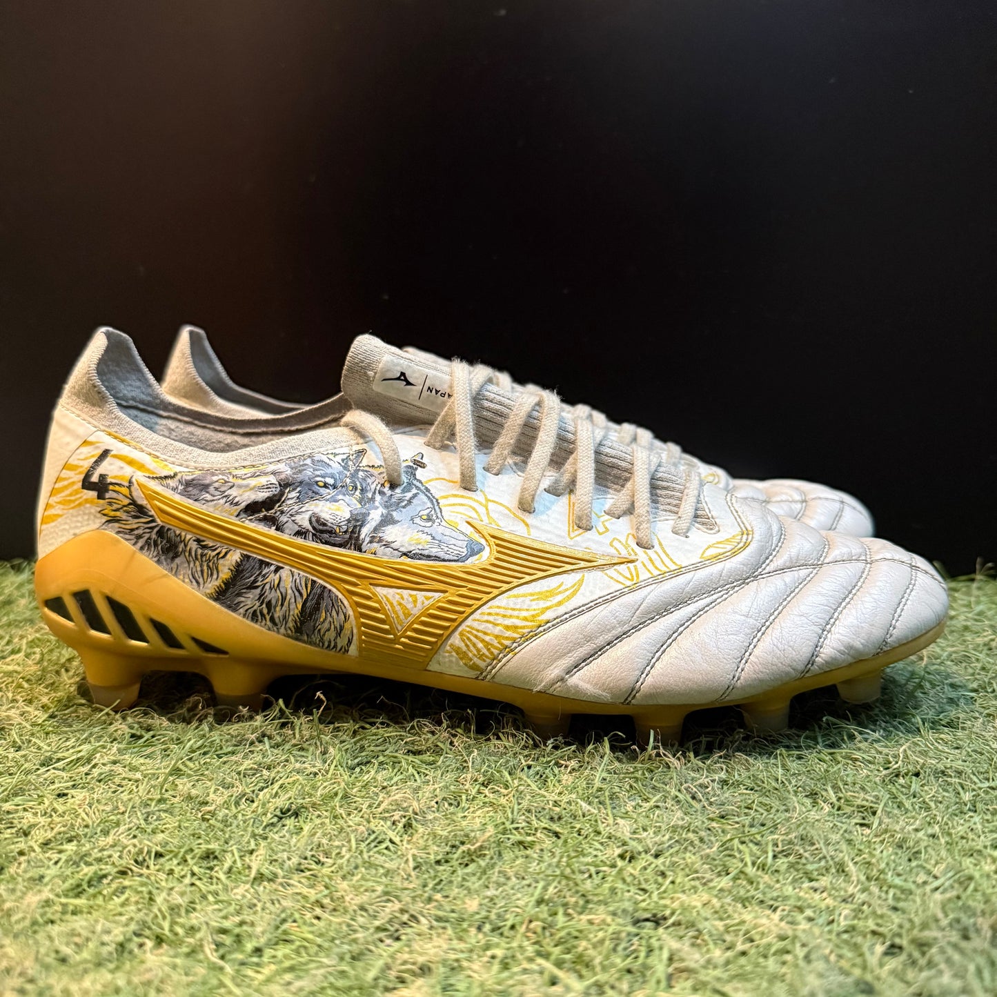 26.0 Used Goods中古スパイク Morelia Neo 3β SR4 Japan