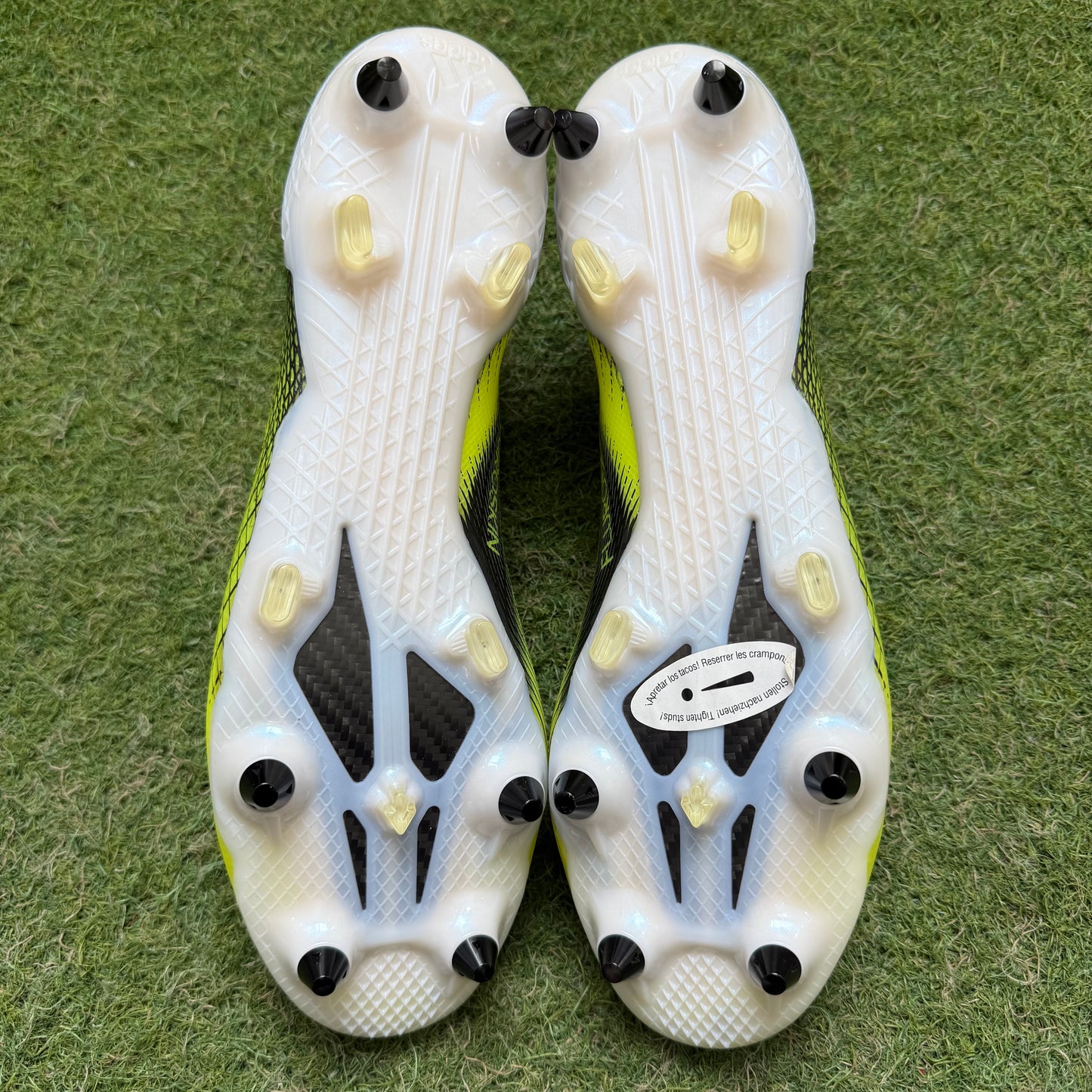 【箱無し】X GHOSTED.1 SG 28.5 FW6890