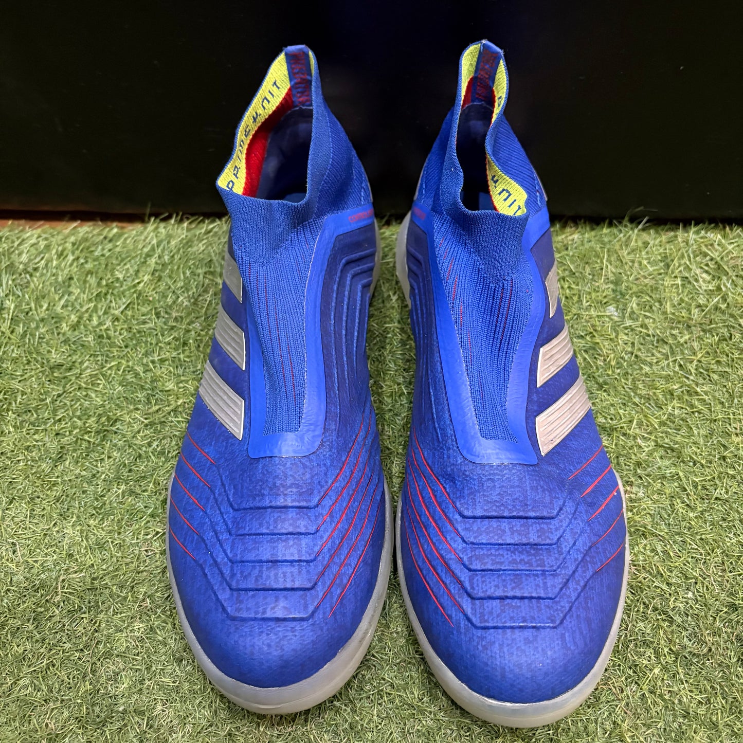 29.0 cm Used Goods中古スパイクPredator 19+ TF