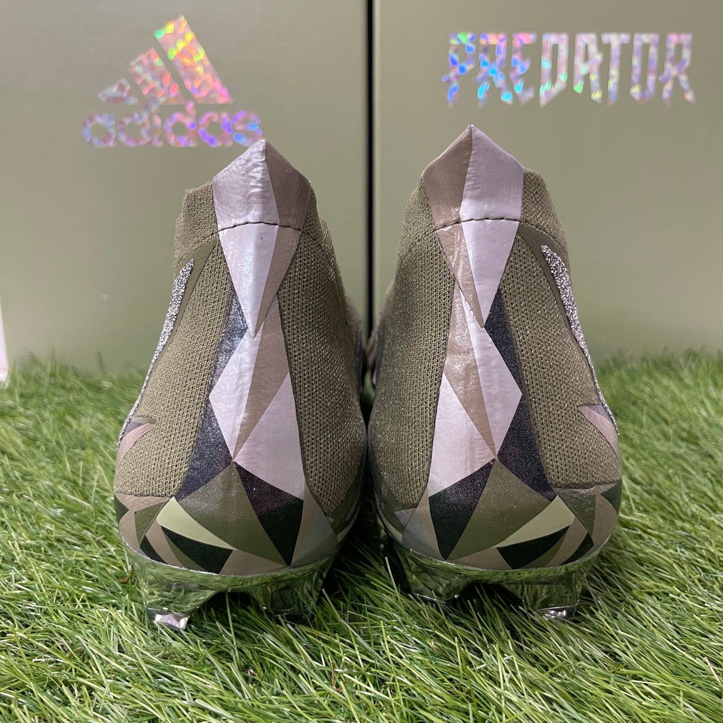 Predator Edge Crystal+ FG プレデター エッジ クリスタル＋ GX3913