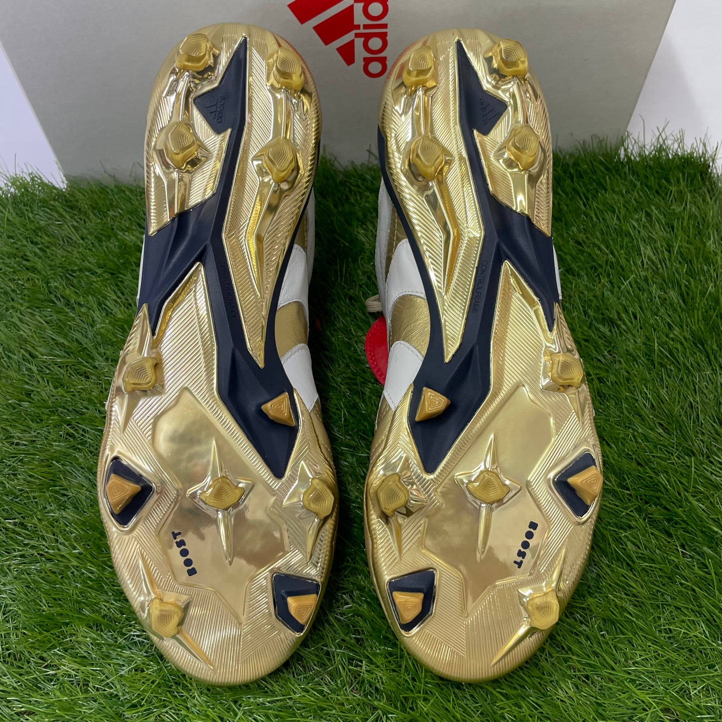 Predator ACCELERATOR FG 復刻 F37076