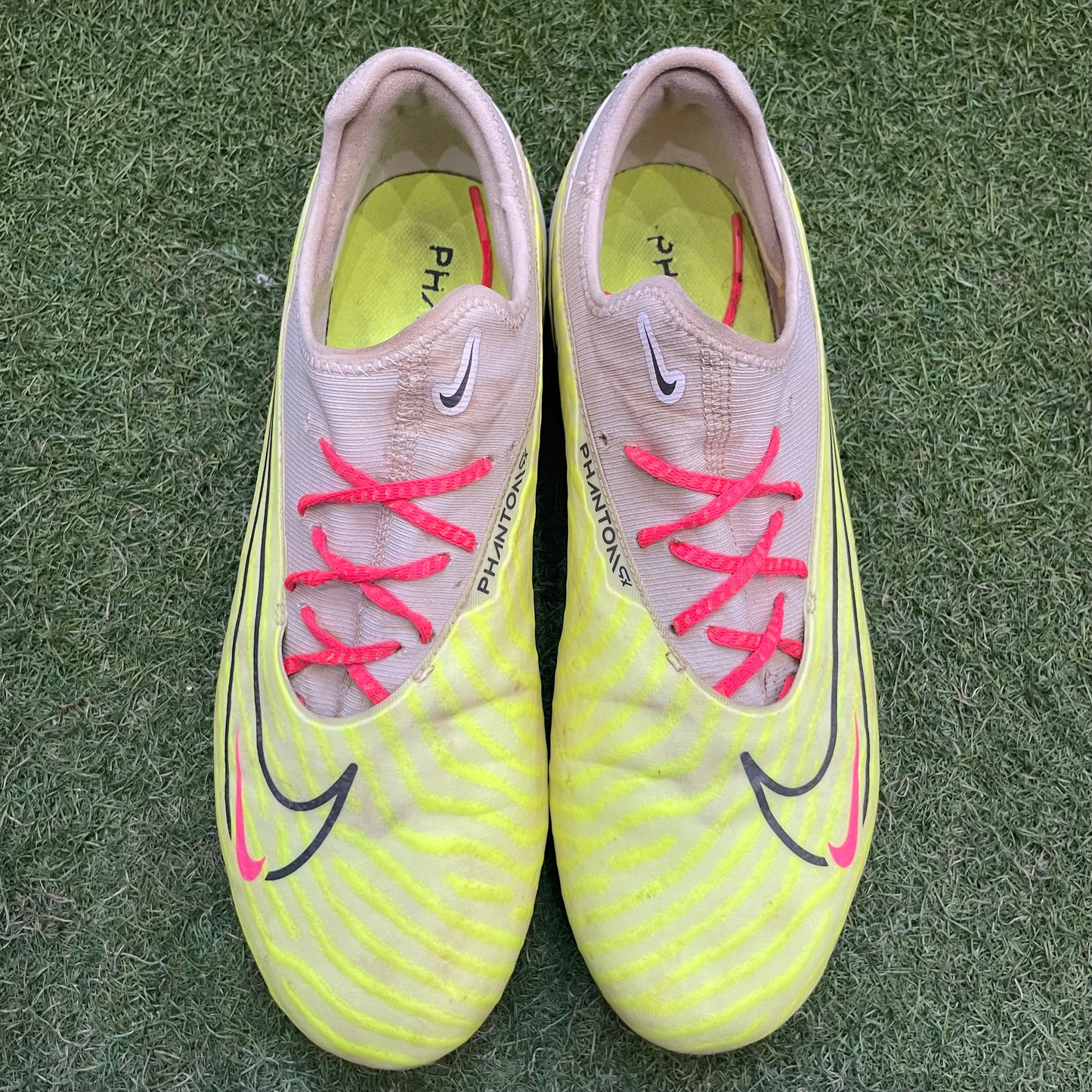 28.0 cm Used Goods中古スパイクPhantom Gx Pro HG