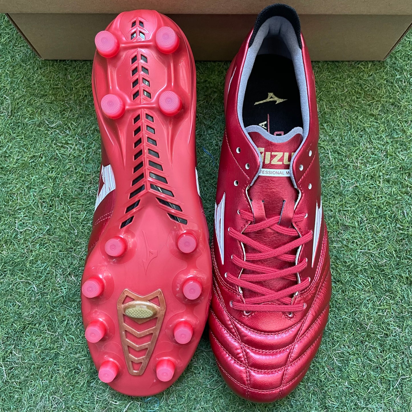 日本未発売 モレリアネオ4 エリート  P1GA253260 Morelia Neo4 elite