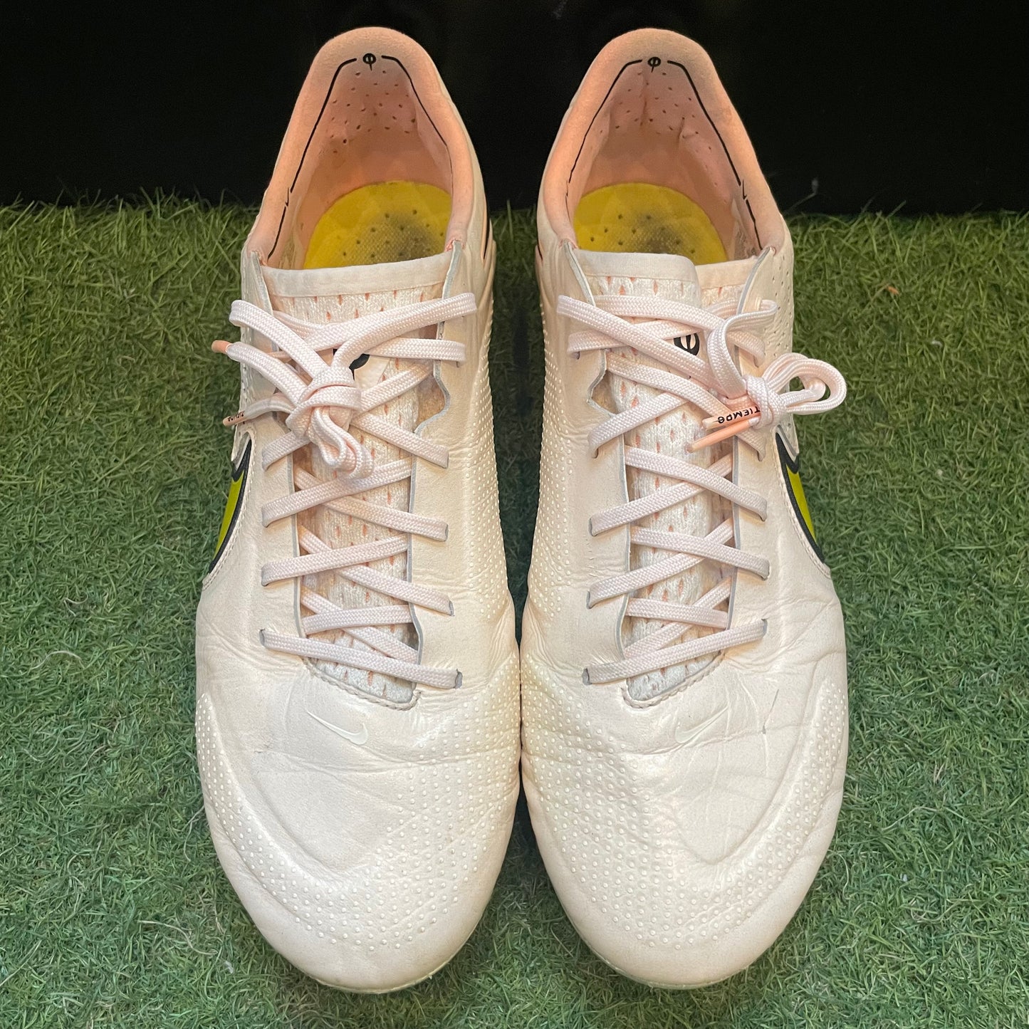 27.0 cm Used Goods中古スパイクTiempo Legend 9 Elite SGPRO
