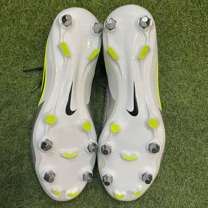 【箱無し】①Tiempo Legend10 SG-PRO 26.0cm FN7283 001