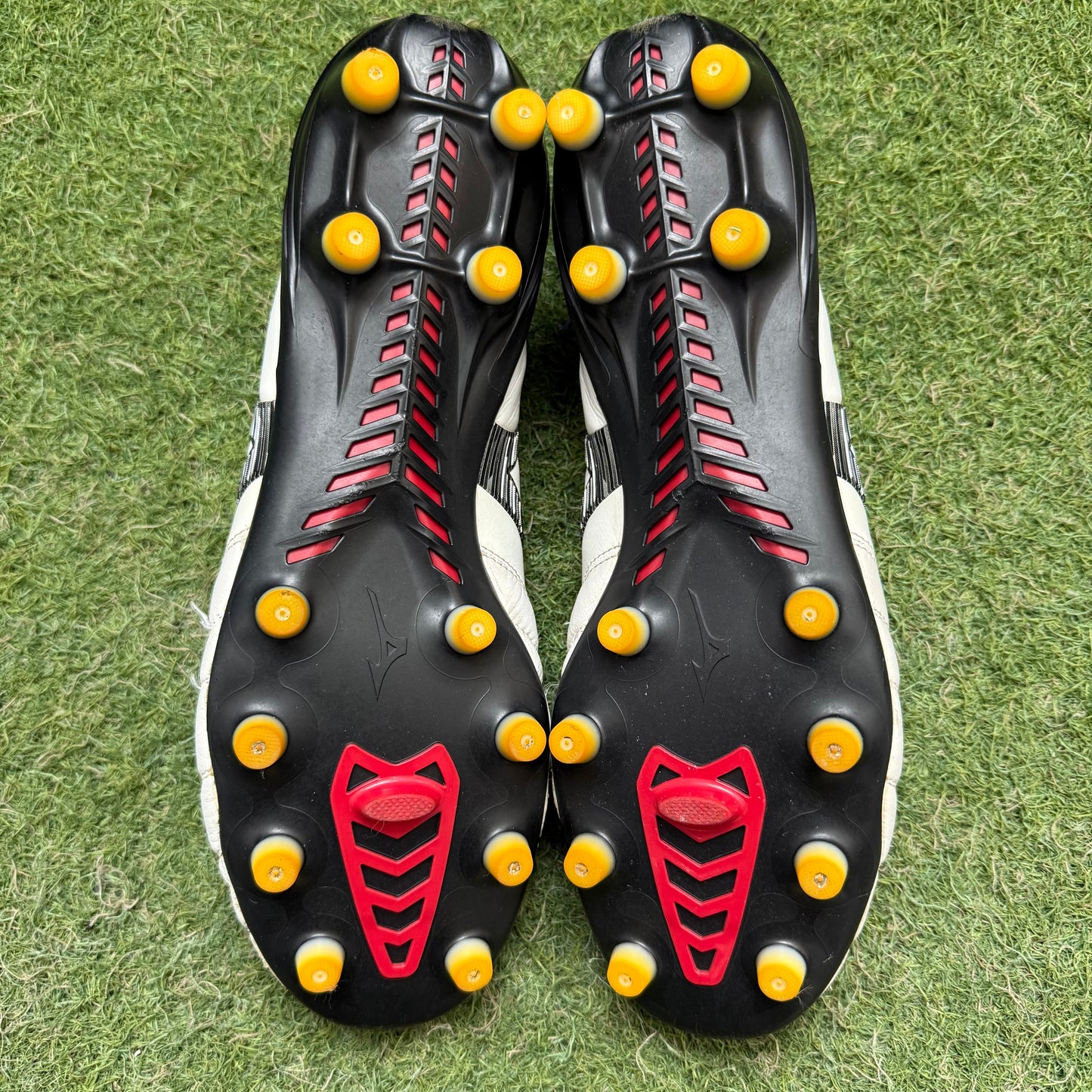 28.0 Used Goods中古スパイク Morelia Neo 4 Japan