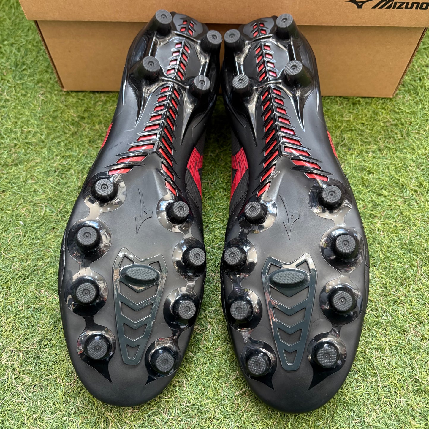 日本未発売 モレリアネオ4 β Elite P1GA254200 morelia neo 4