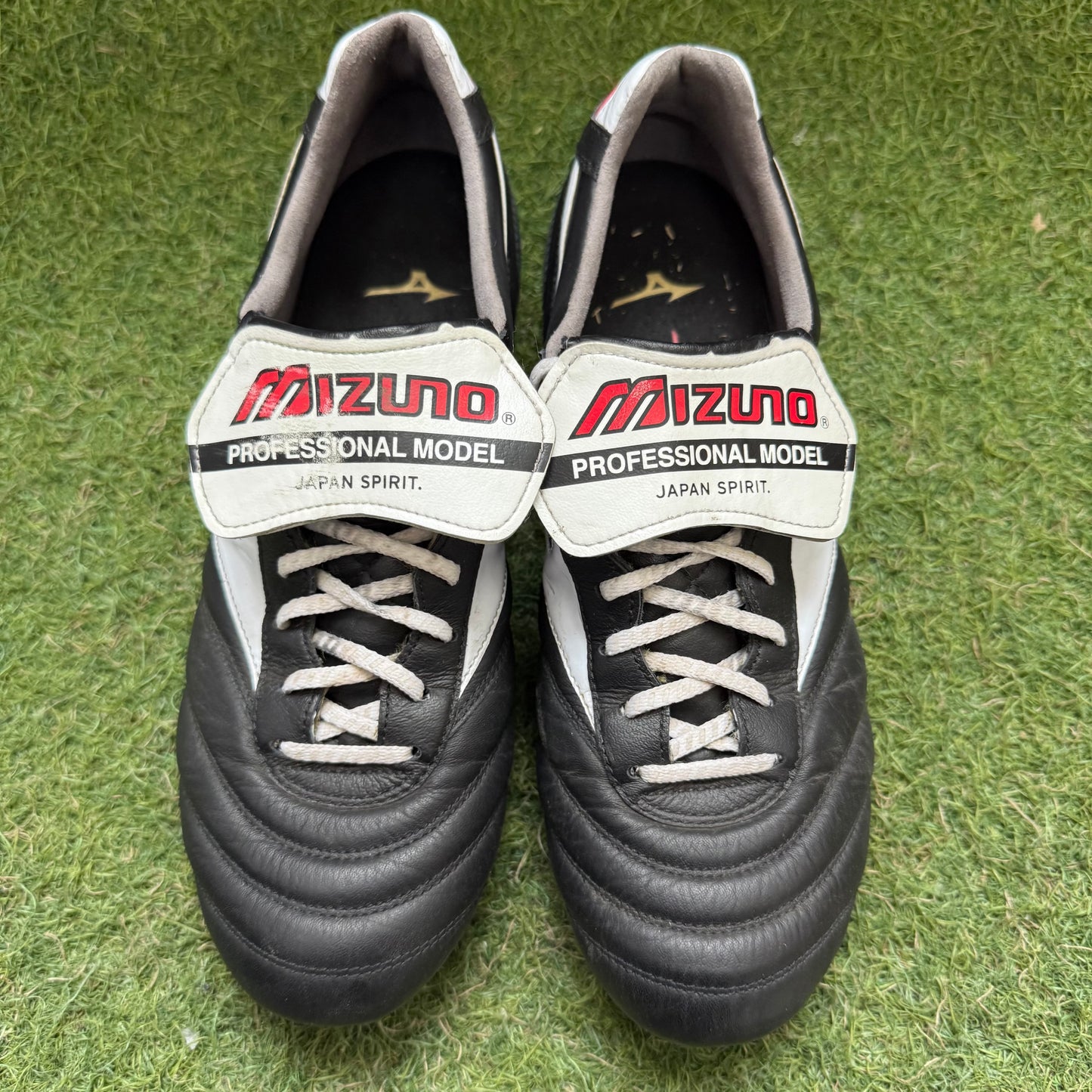 25.0 Used Goods中古スパイク Morelia 2 Japan