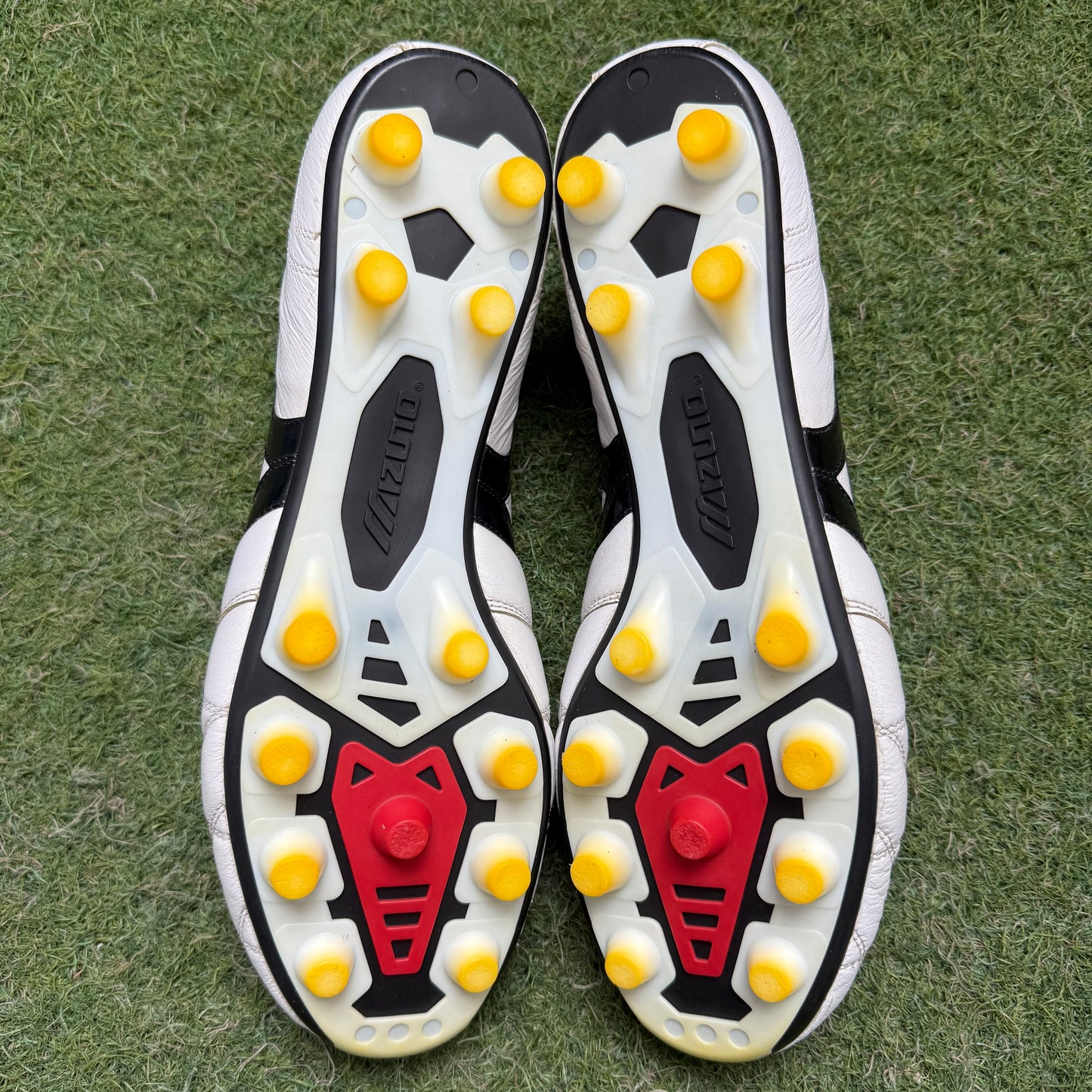 28.5 Used Goods中古スパイク Morelia 2 Japan