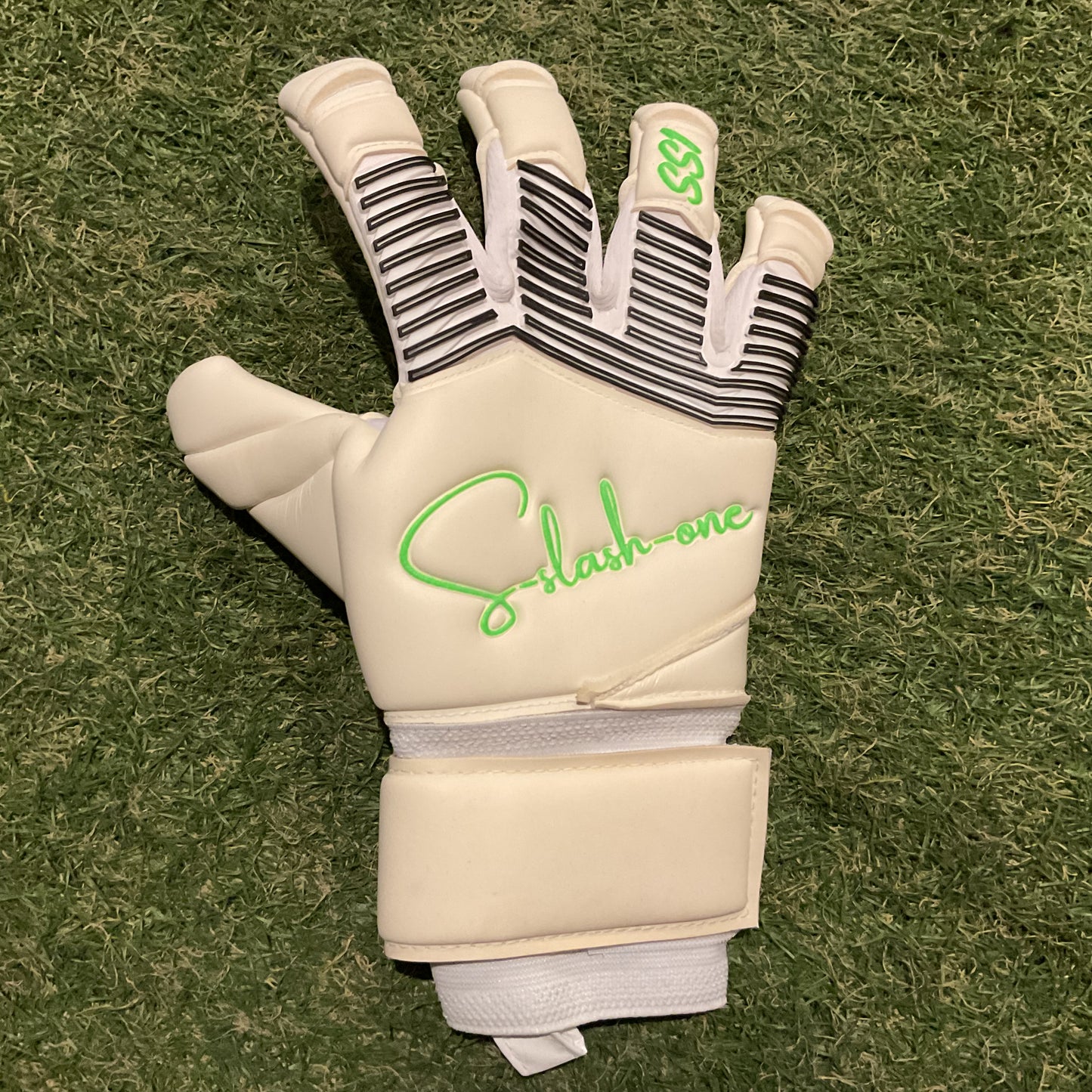 White×Green S/1 エススラッシュワン