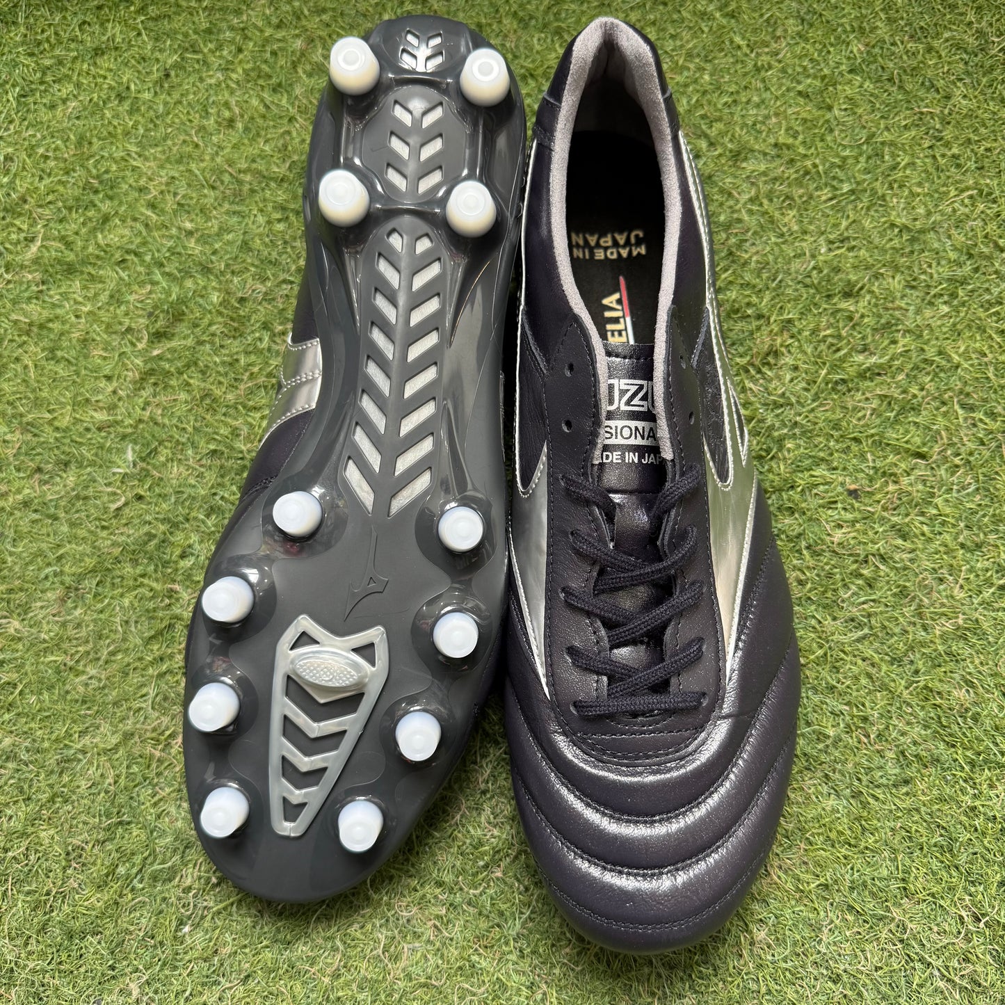 27.5 Used Goods中古スパイク Morelia DNA Japan
