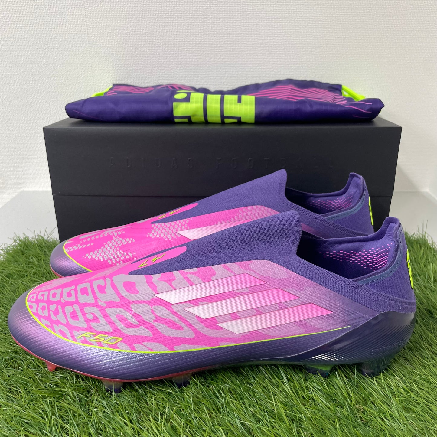 F50 ELITE FG JS0560