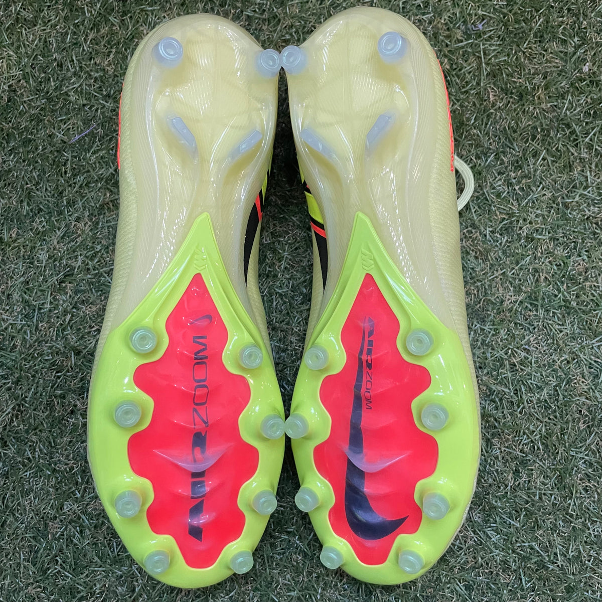 【箱無し】Zoom Vapor 16 Elite AG-PRO FQ86930 300 26.5cm