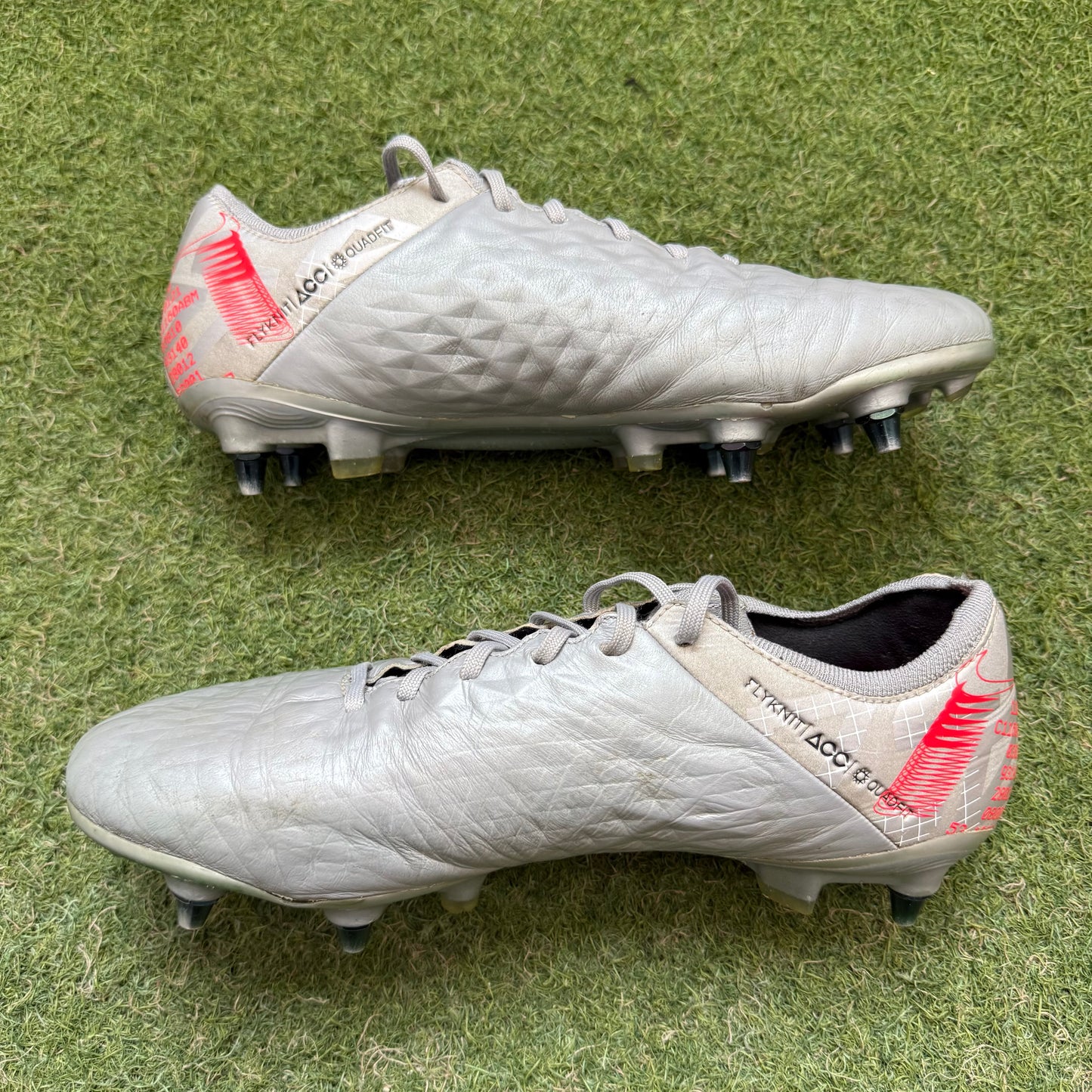 28.0 Used Goods中古スパイクTiempo Legend 8 Elite SGPRO