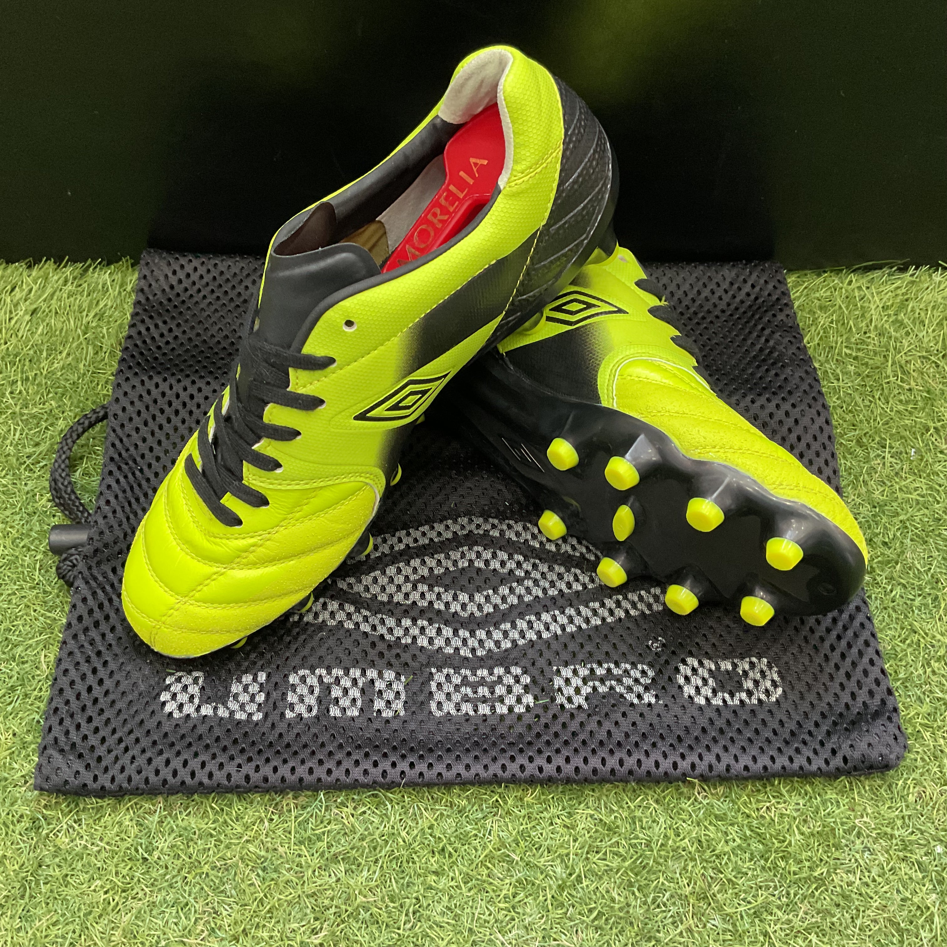 UMBRO ACCERATOR PRO 26.5 中古 25.5 cm Used Goods中古スパイク アンブロ Umbro アクセレイター プロ