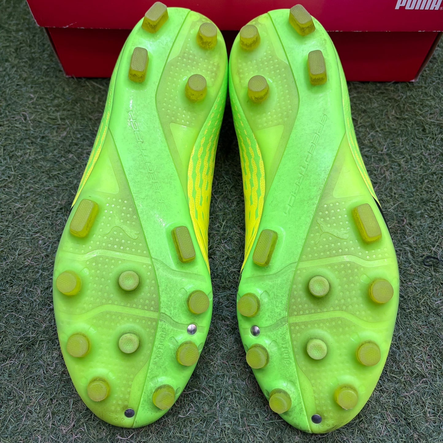 26.0cm Used Goods 中古スパイク PUMA EVOSPEED 17.SL-S HG