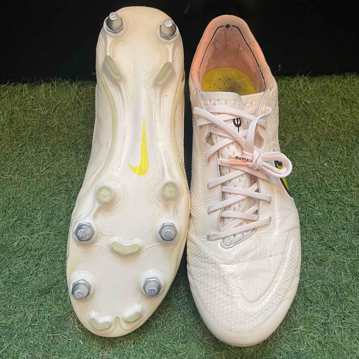 27.0 cm Used Goods中古スパイクTiempo Legend 9 Elite SGPRO