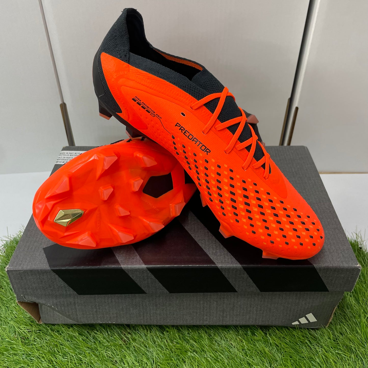 Predator Accuracy.1 L AG ローカットプレデター アキュラシー GW7071