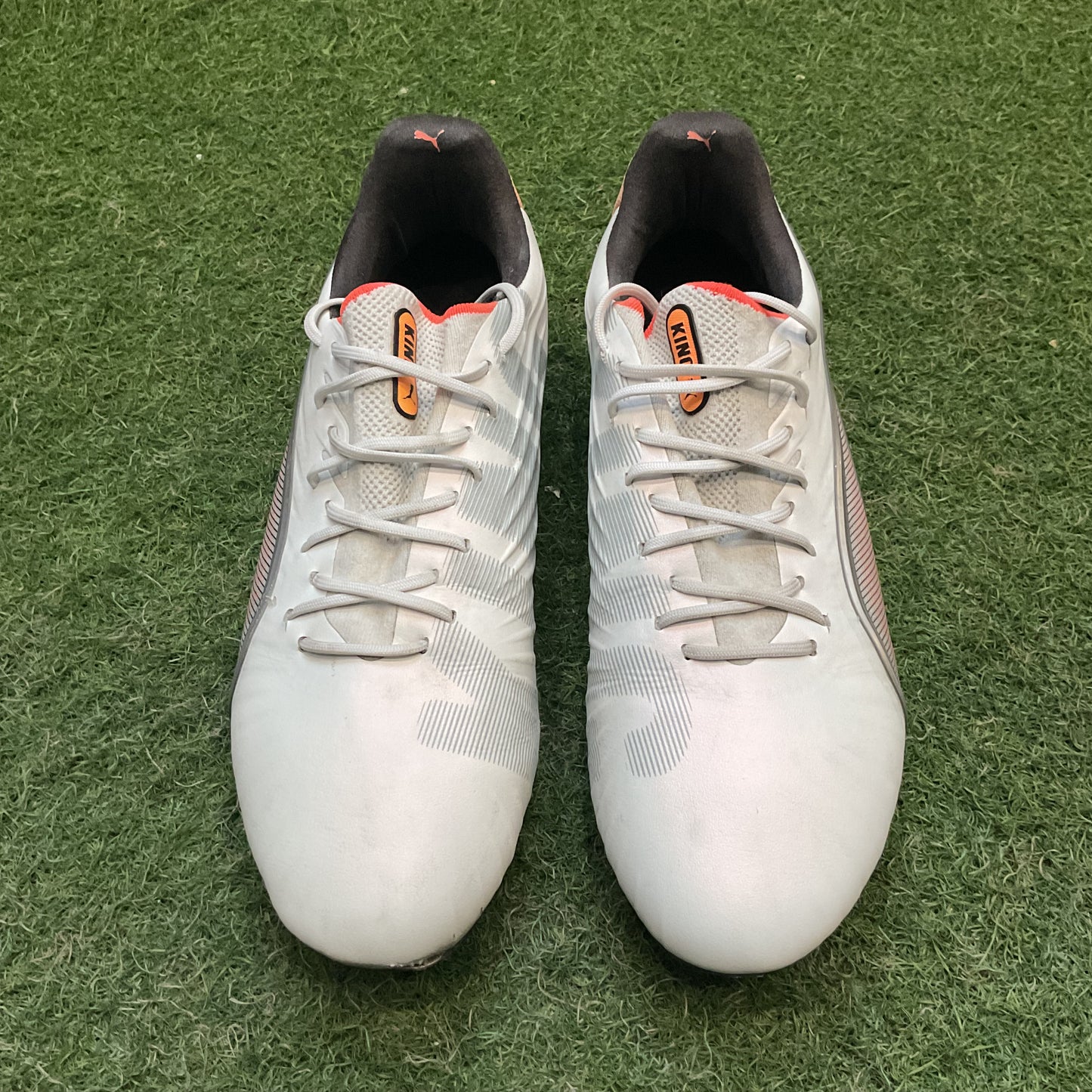 27.0 cm Used Goods中古スパイクPUMA KING ULTIMATE FG/AG