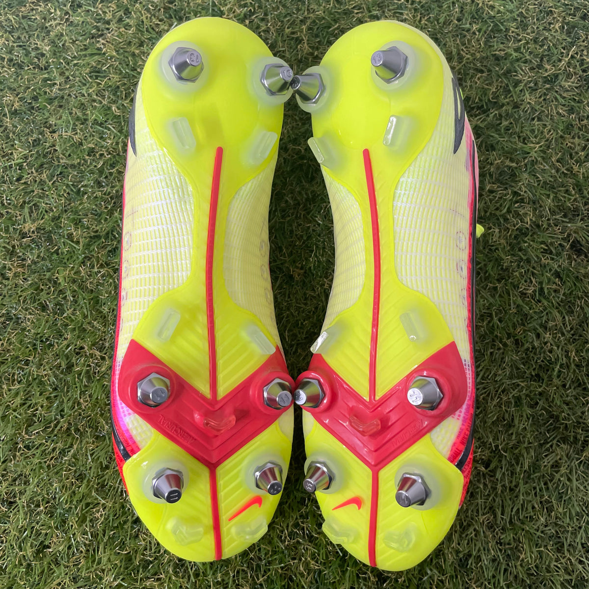 【箱無し】Mercurial Vapor 14 Elite SG-PRO 25.5 cm DD3687 761