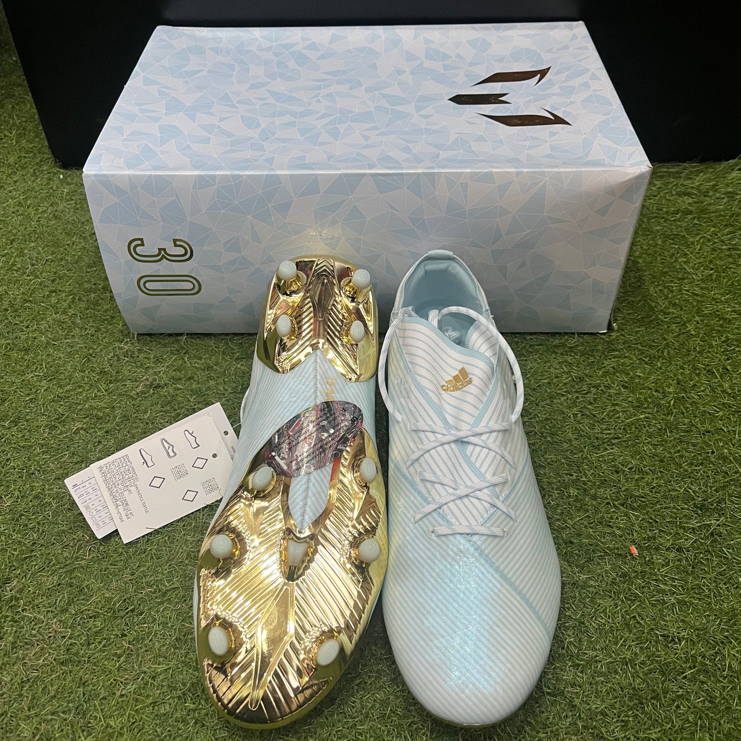 日本未発売 ネメシス メッシ 19.1 FG 15Y EE7849 NEMEZIZ MESSI