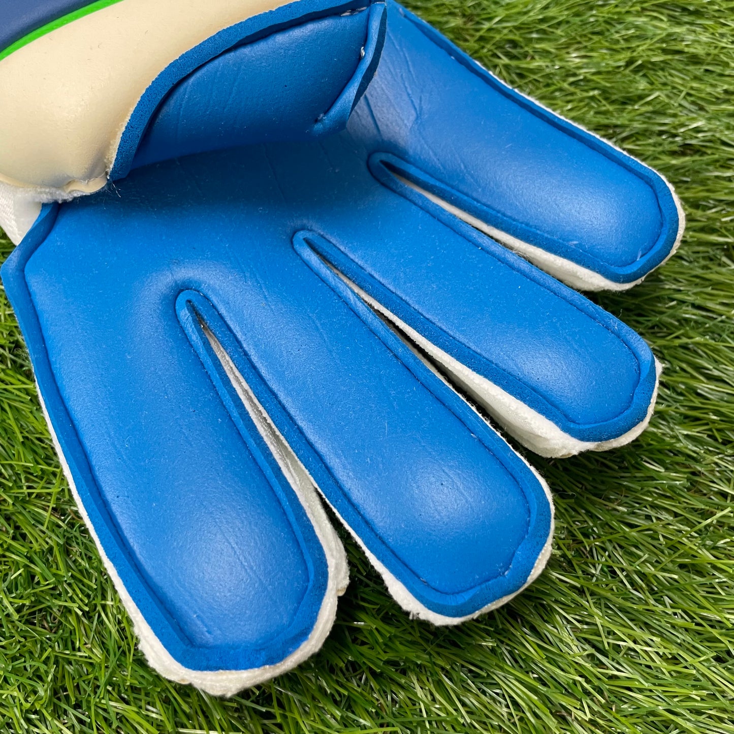 uhlsport  アクアソフト 1011072