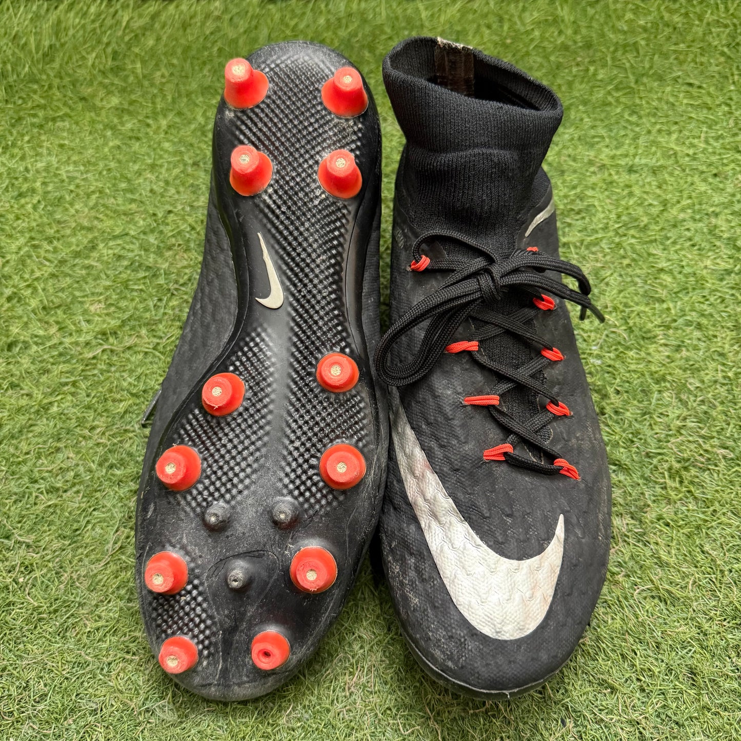 26.0 Used Goods中古スパイク HYPERVENOM Fatal3 DF AG-PRO