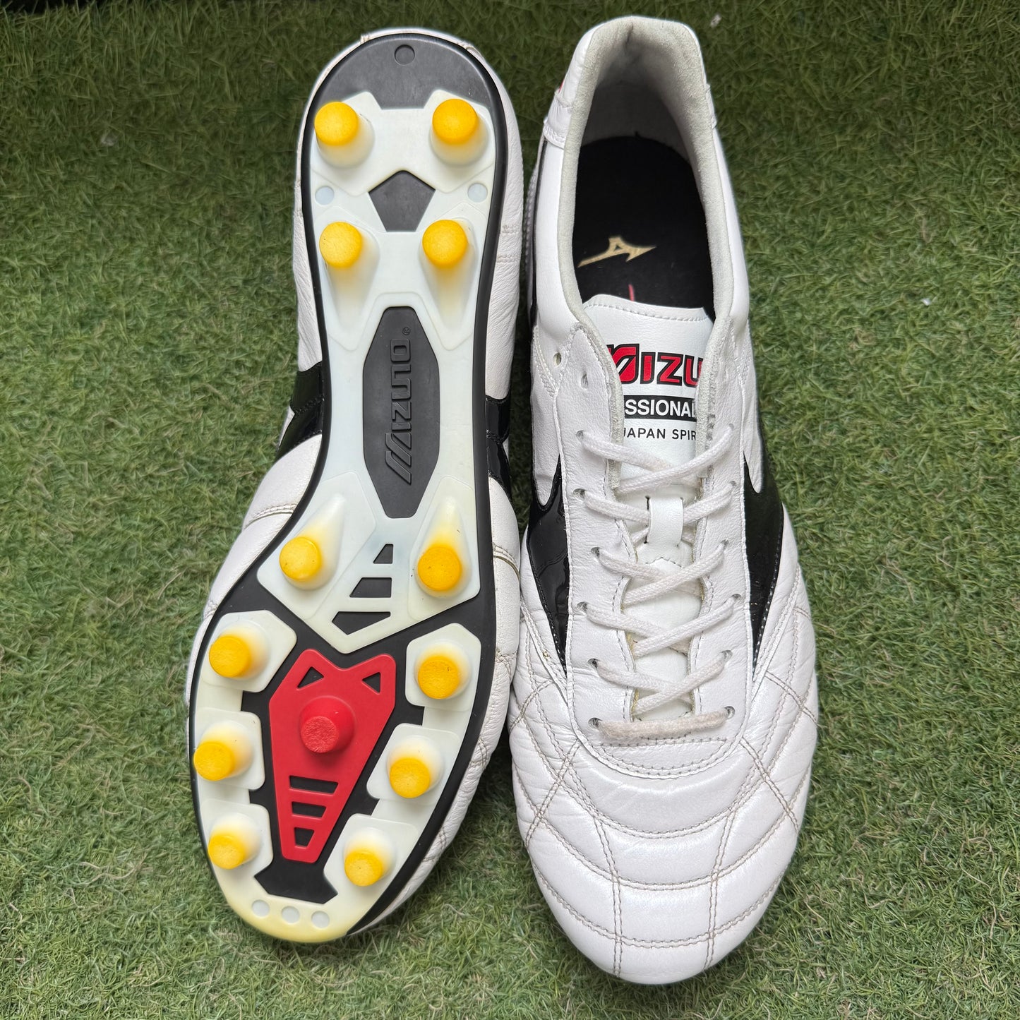 28.5 Used Goods中古スパイク Morelia 2 Japan