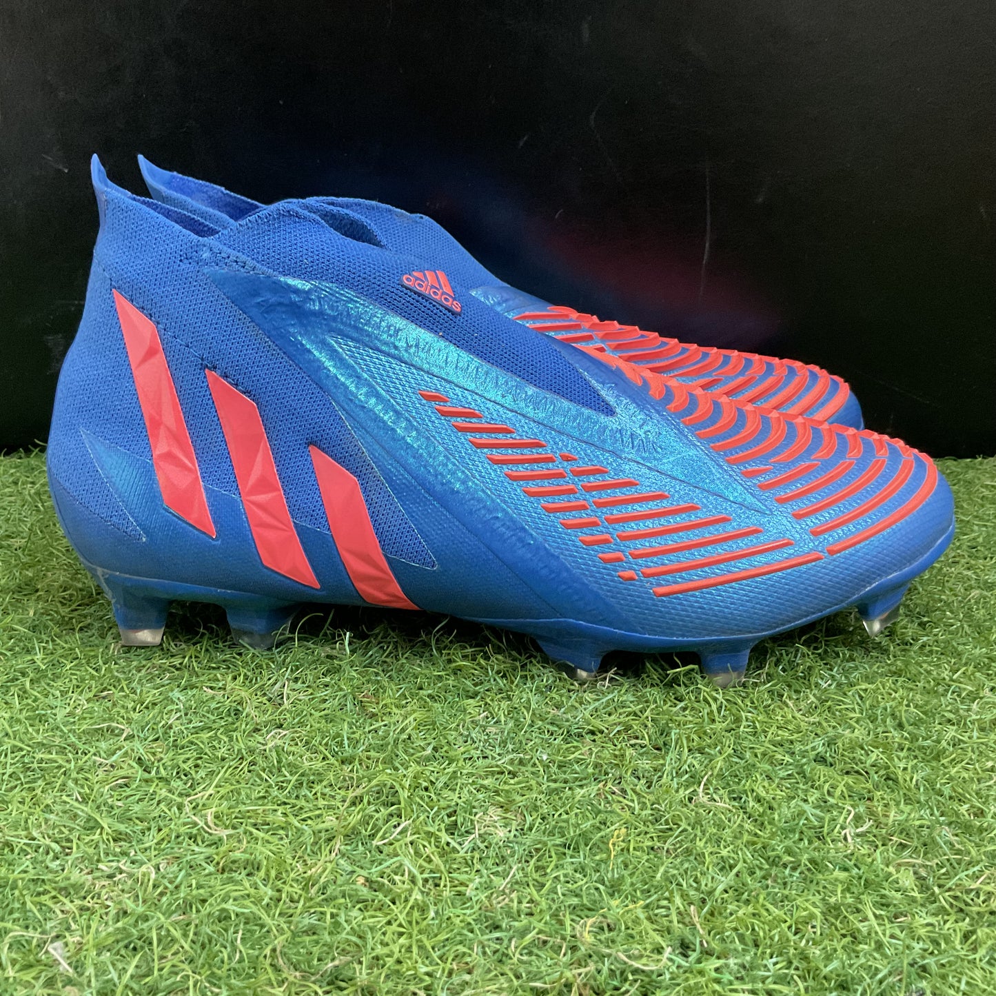 24.5 cm Used Goods 中古スパイク Predator Edge+ FG